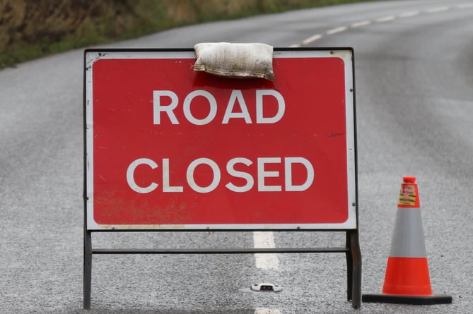 Serious collision closes the A31 between Bentley and Alton